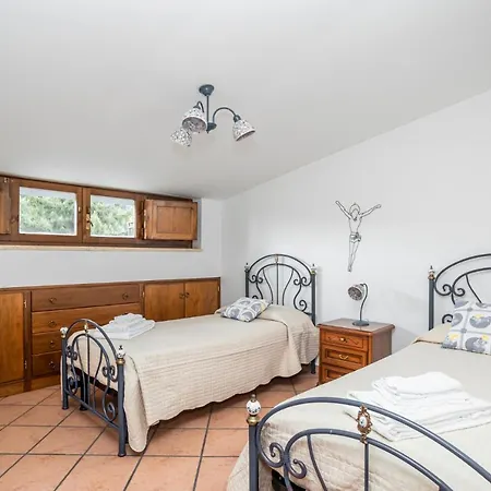 Apartment Dimora Felis By Rentbeat *